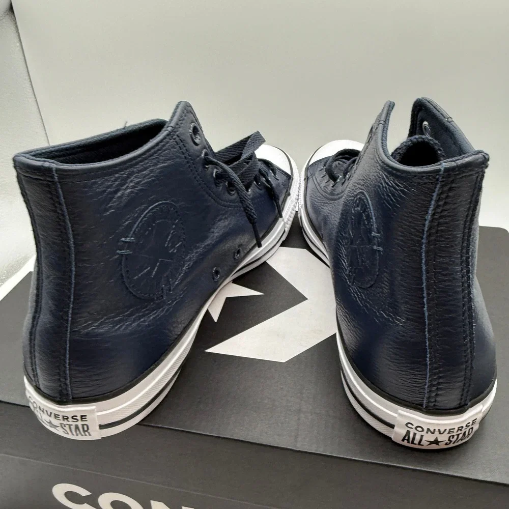 Converse High Top Mens 8.5 Navy Blue Leather Chuck Taylor All Star Sneakers NIB